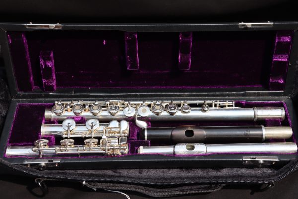 Sedona Apache Flute with Traditional Black Case & Extra Wooden Head Joint - Image 7